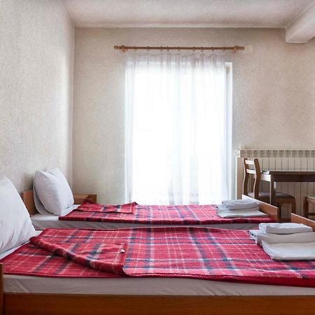 Hotel Montenegro Struga Eksteriør billede