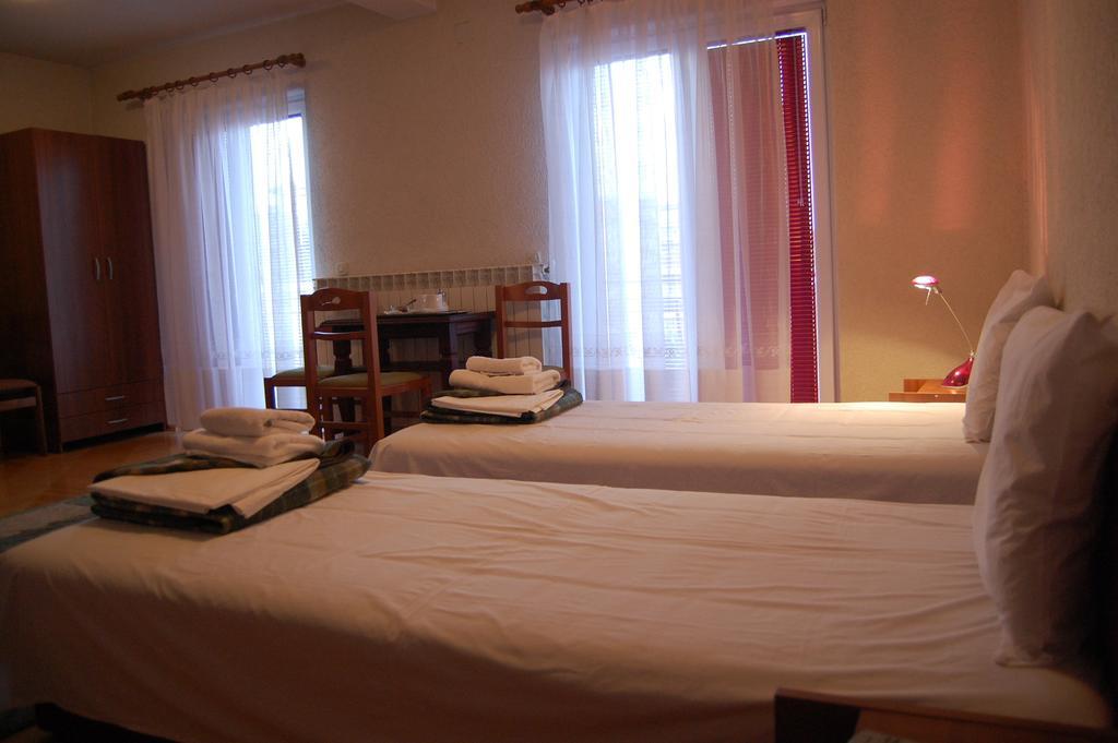 Hotel Montenegro Struga Eksteriør billede
