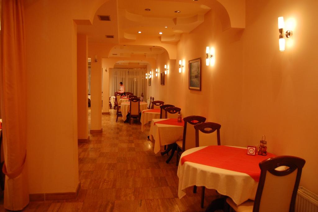 Hotel Montenegro Struga Eksteriør billede