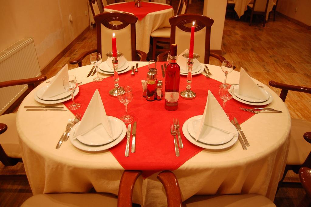 Hotel Montenegro Struga Eksteriør billede