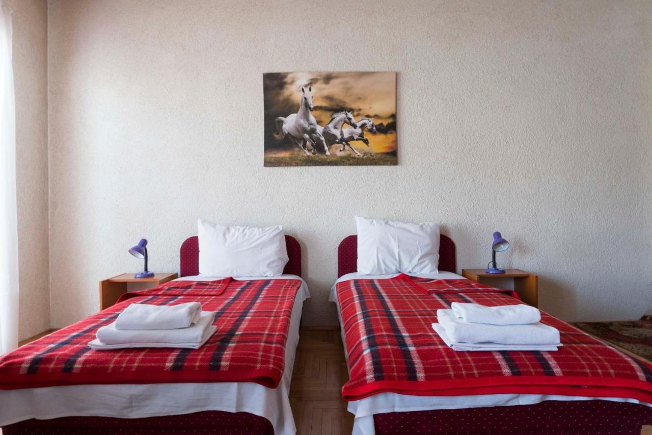 Hotel Montenegro Struga Eksteriør billede