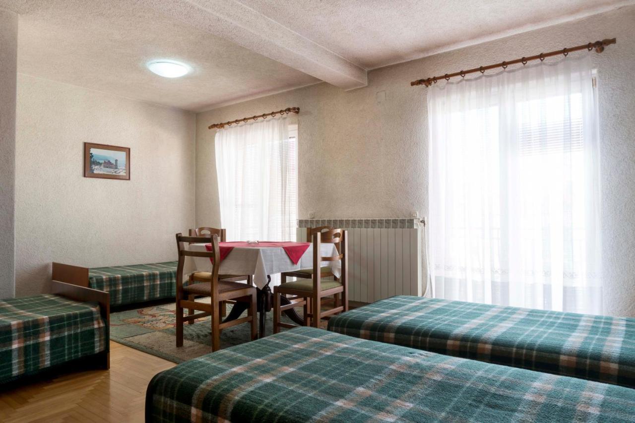 Hotel Montenegro Struga Eksteriør billede