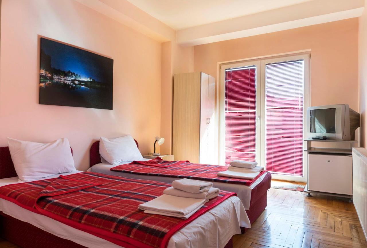 Hotel Montenegro Struga Eksteriør billede